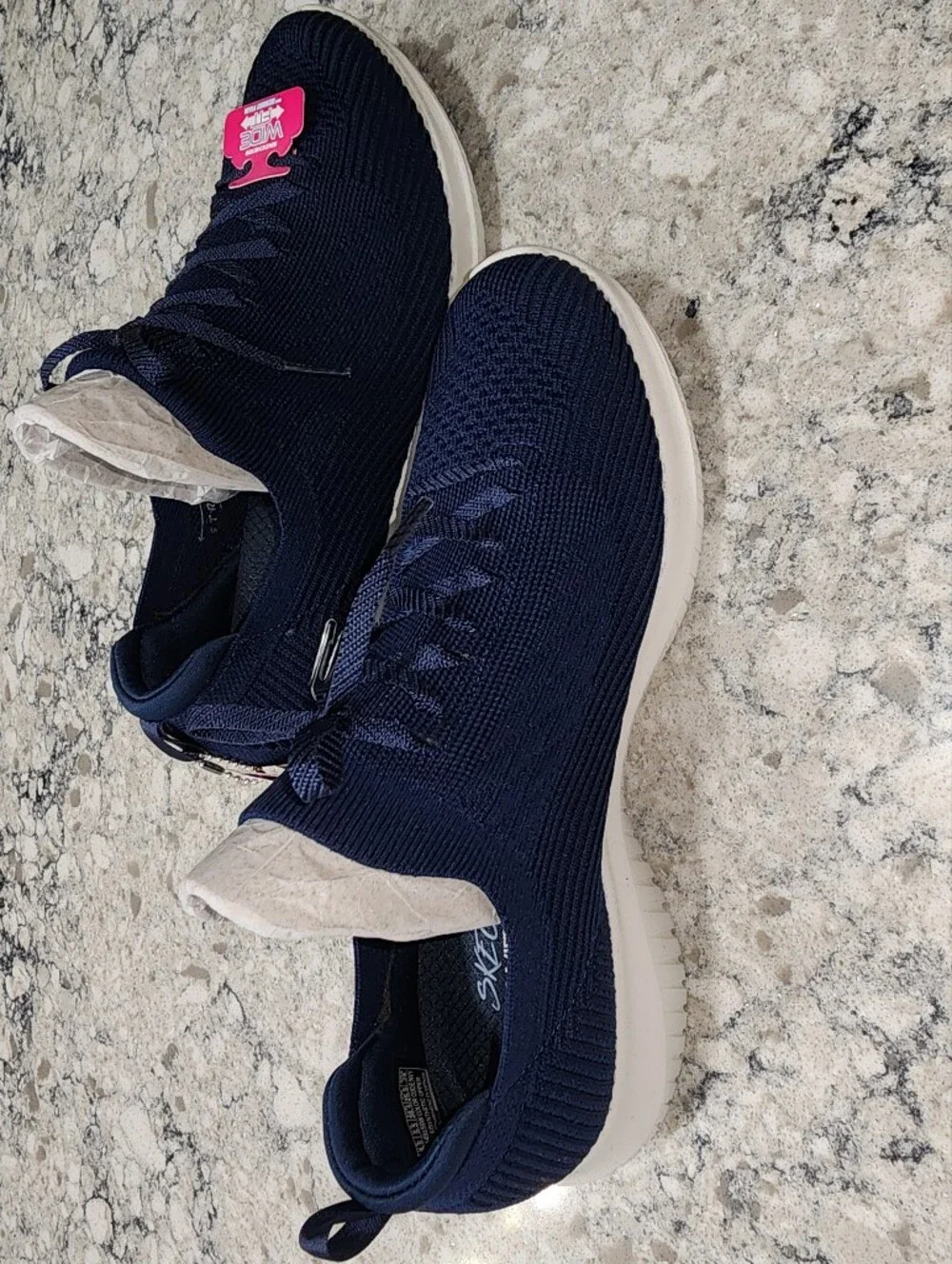 Skechers Women's Navy Stretch-Fit 8.5 Ultra Flex Wide Air Cooled Safe Comfort